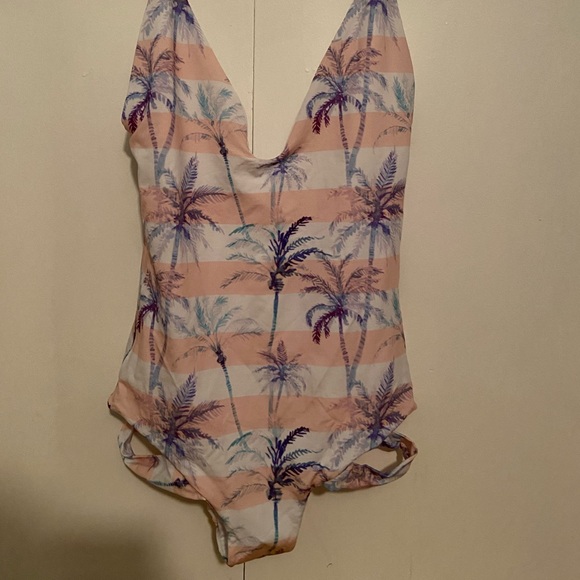 Malai: Cali Palms Swimwear Swimsuit - Picture 2 of 8